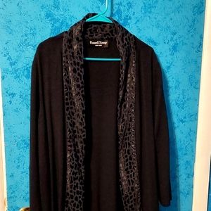 Black duster with pattern